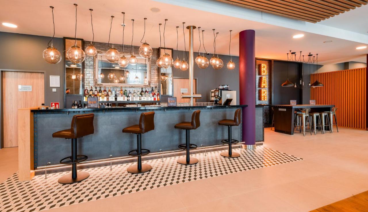 Premier Inn Mannheim City Centre Bagian luar foto