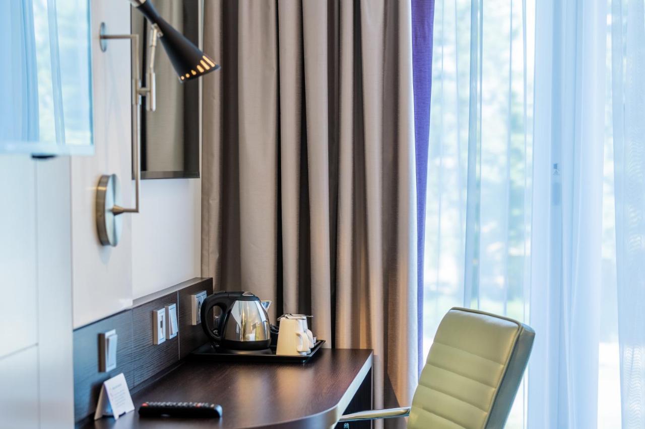 Premier Inn Mannheim City Centre Bagian luar foto